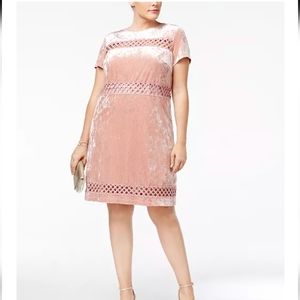 Sangria crushed velvet pink crochet dress